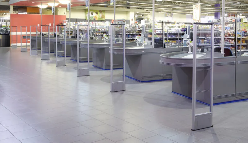 Gate i37 RF EAS-Antennen in einer Edeka-Store-Umgebung
